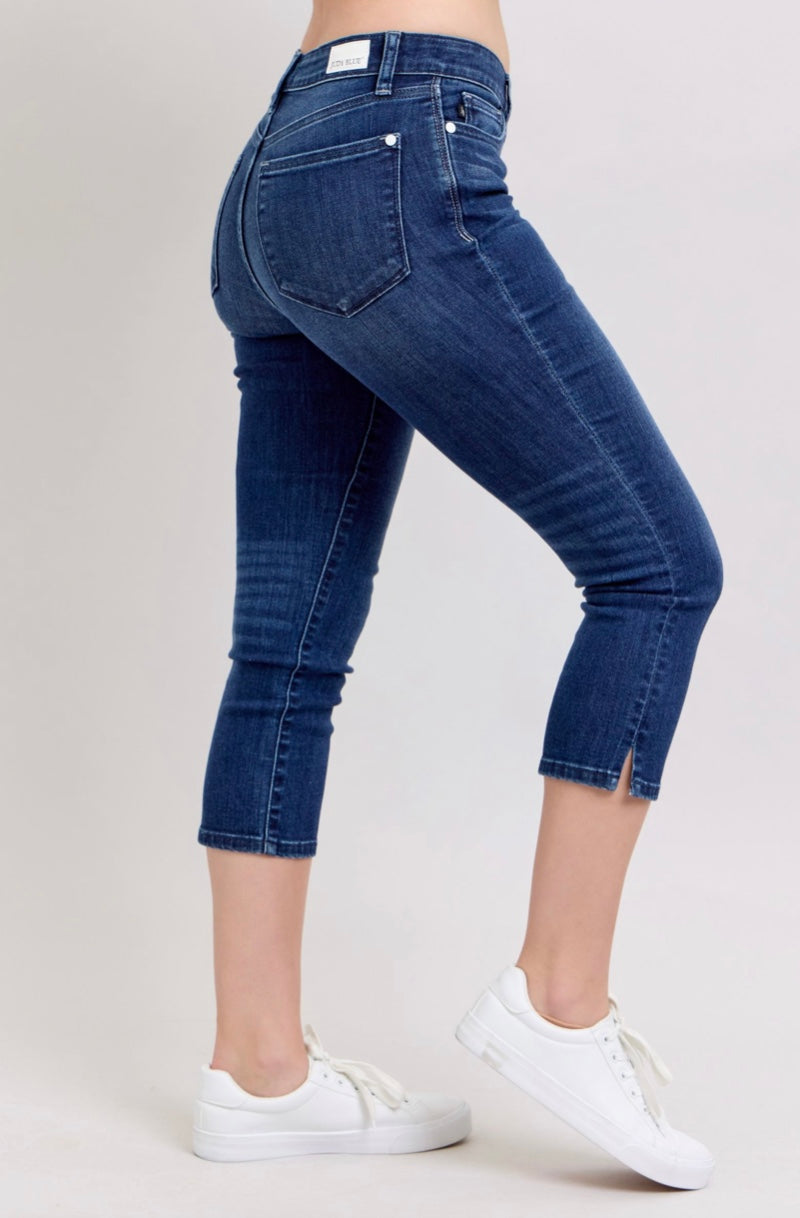 Judy Capri Denim Jeans