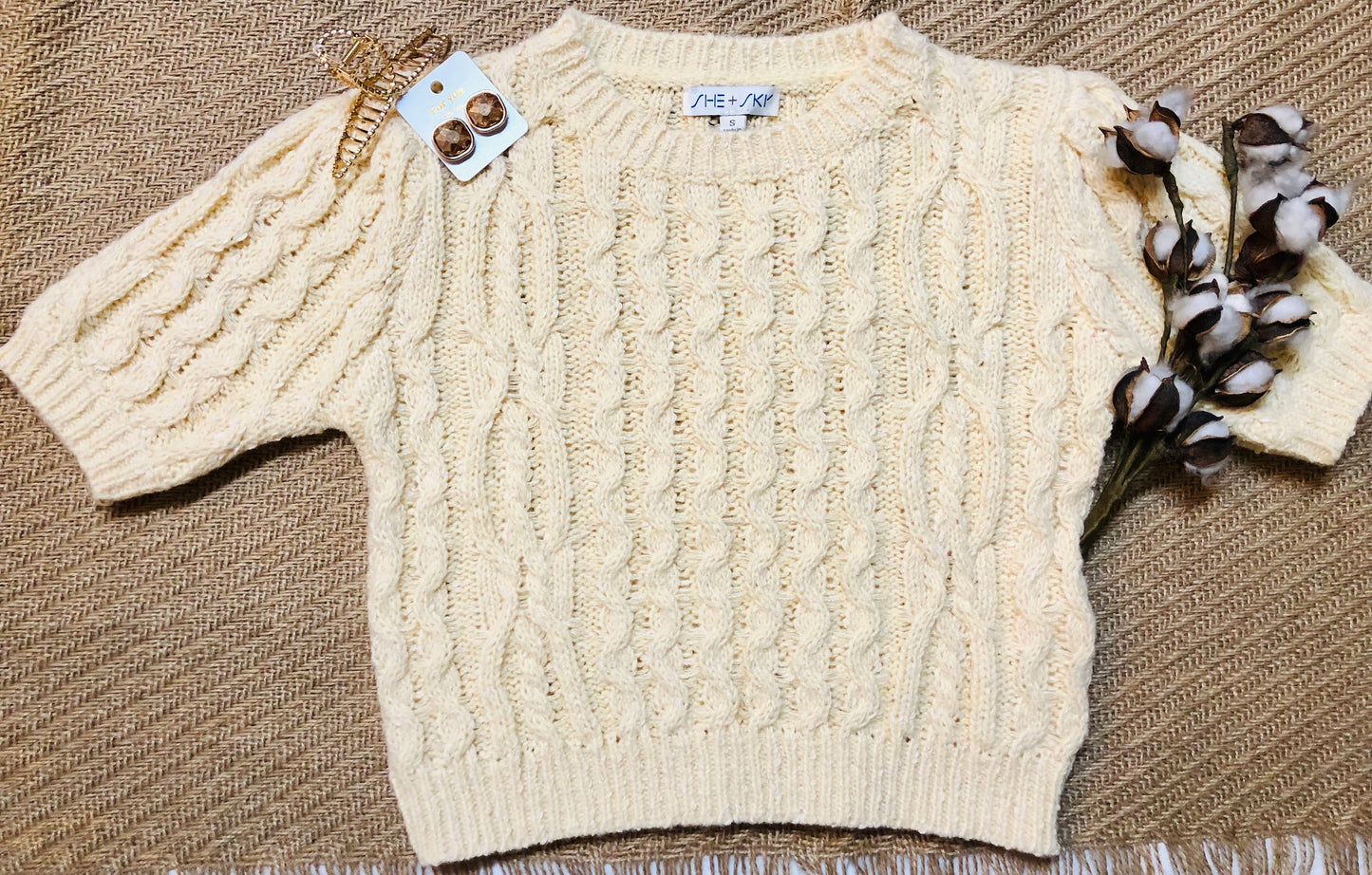 Cable Knit Short Sleeve Sweater