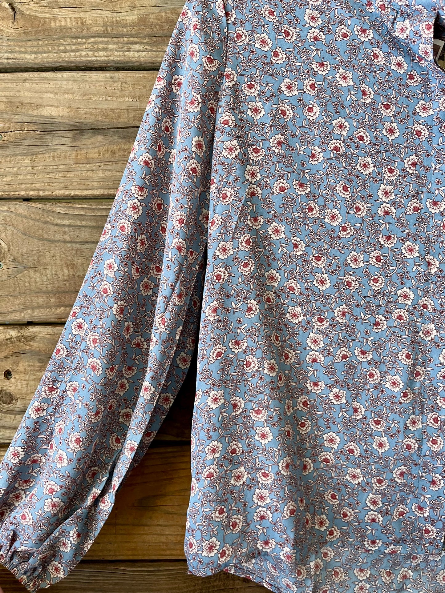 Floral Tie Front Long Sleeve Top