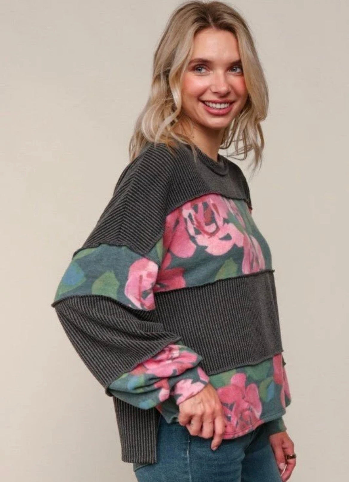 Ribbed Floral Pullover
