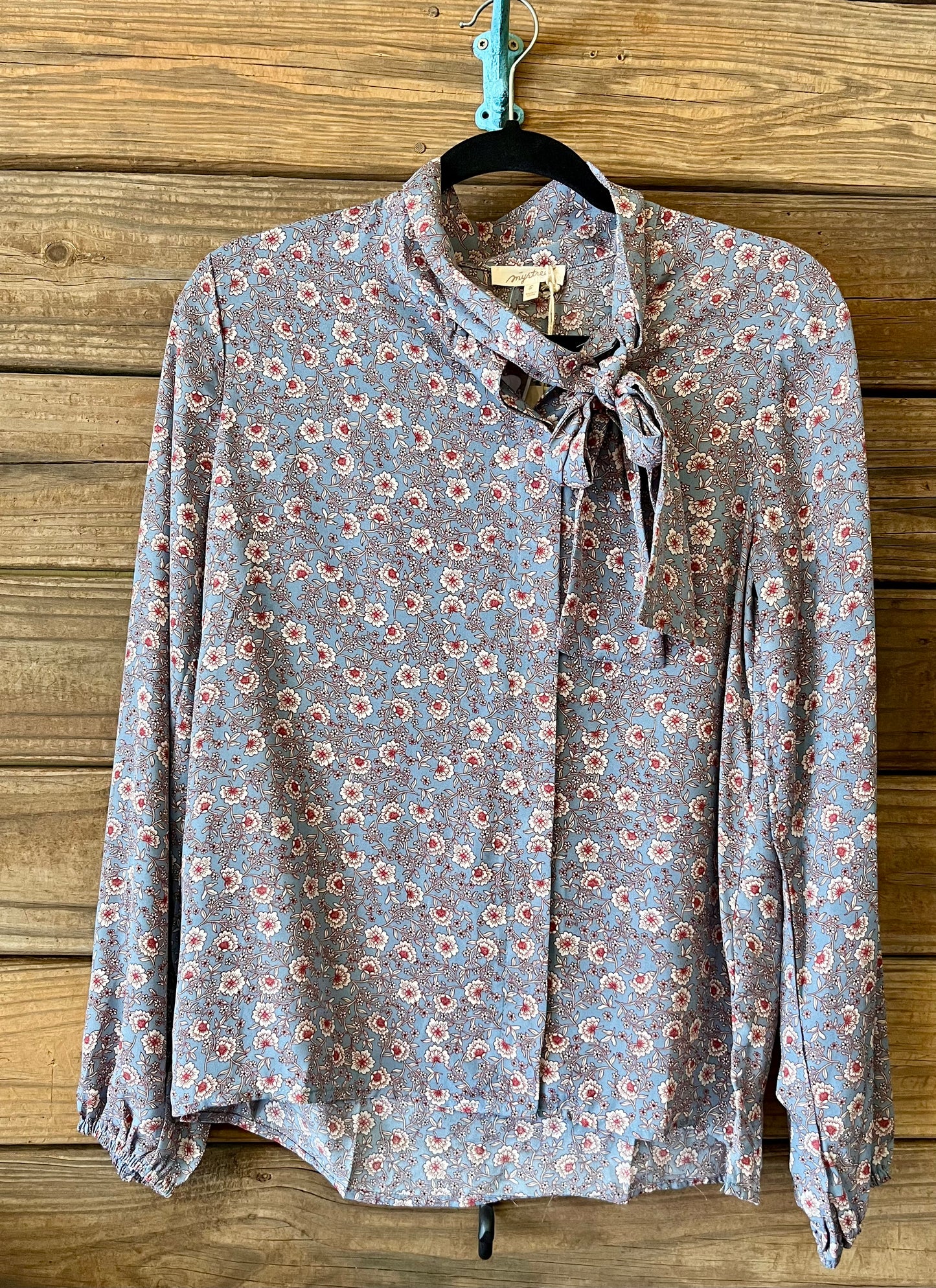Floral Tie Front Long Sleeve Top